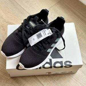 Adidas Sneakers Women - NEW!!!